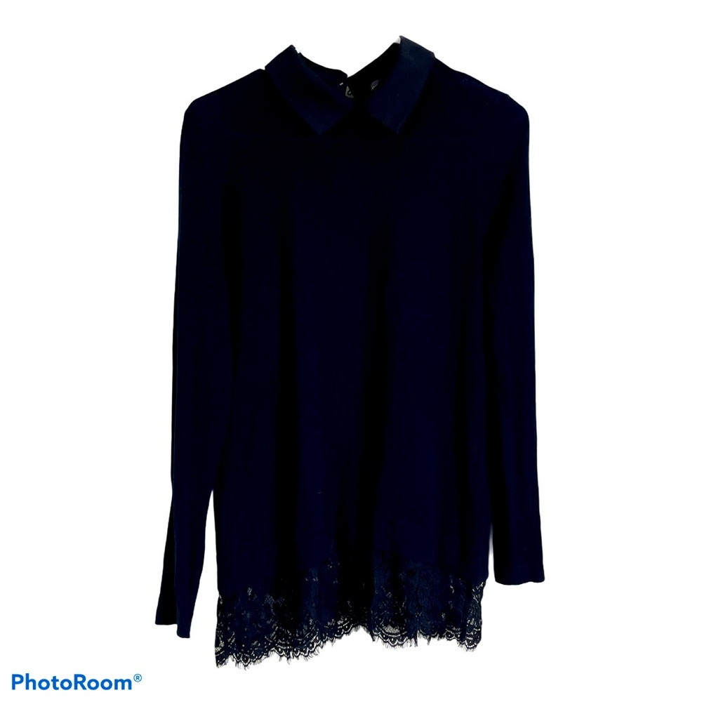 Vince Camuto sweater sz small.
